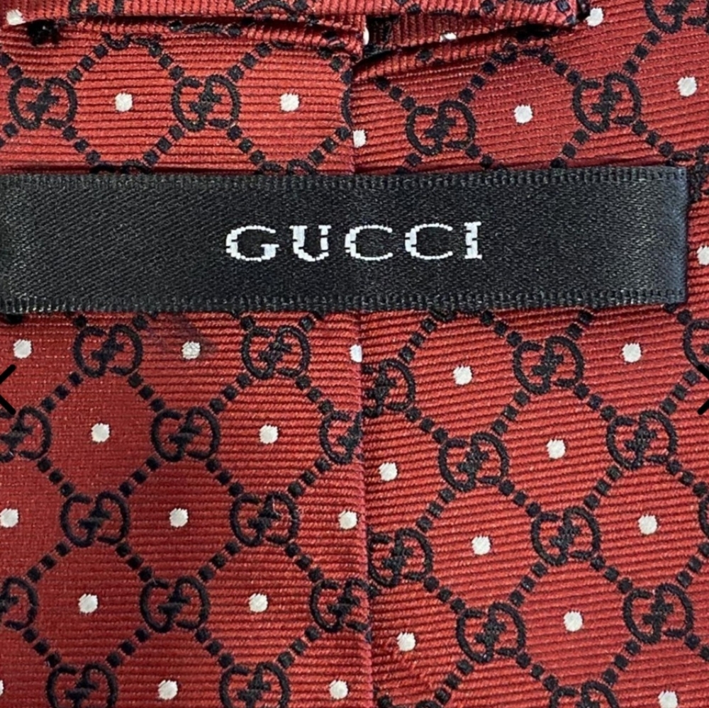 Gucci GG Logo Print Black Red White Silk Tie - Picture 4 of 13